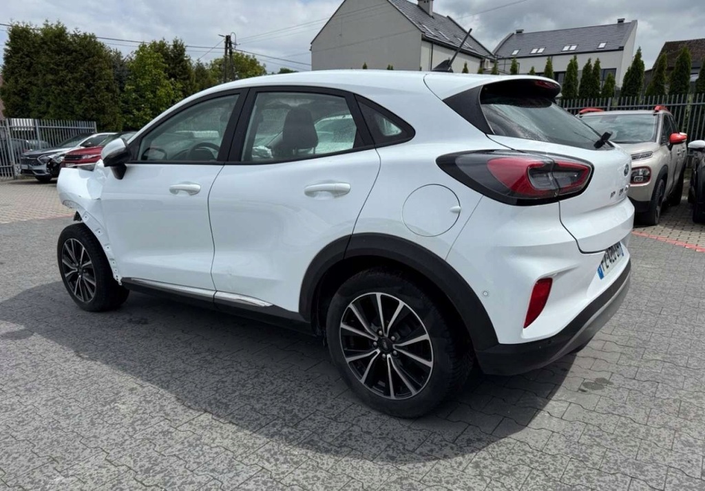 Ford Puma Puma TITANIUM diesel