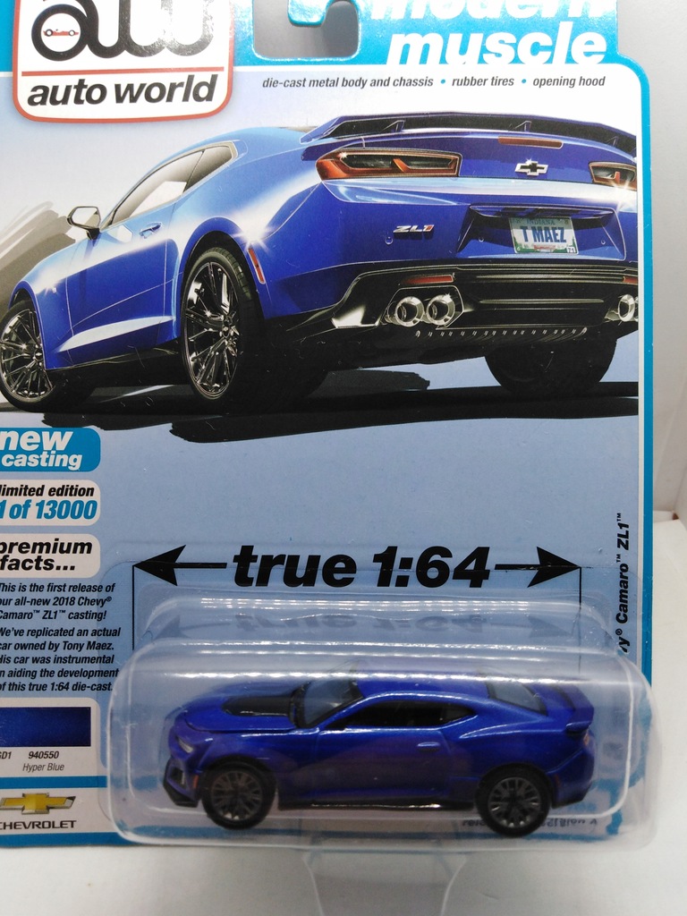 Auto World 2018 Chevy Camaro ZL1 1:64