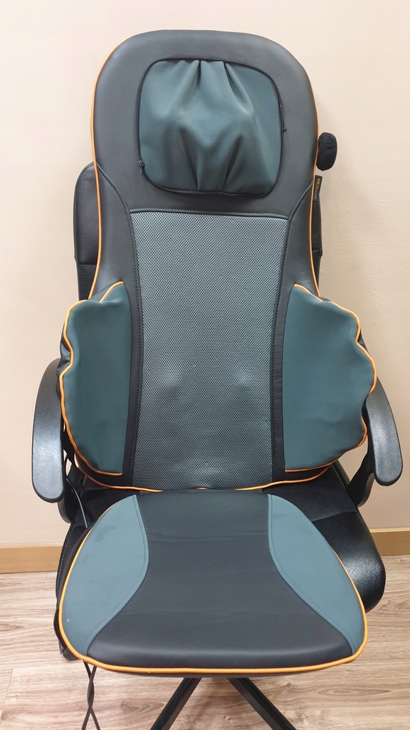 Mata masująca/ masażer MEDISANA MC 825 Shiatsu 2w1