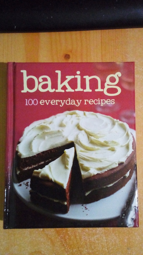 Baking 100 everday recipes