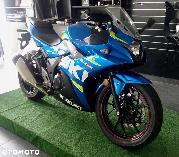 Motocykl sportowy Suzuki GSX 250R ścigacz 2017r