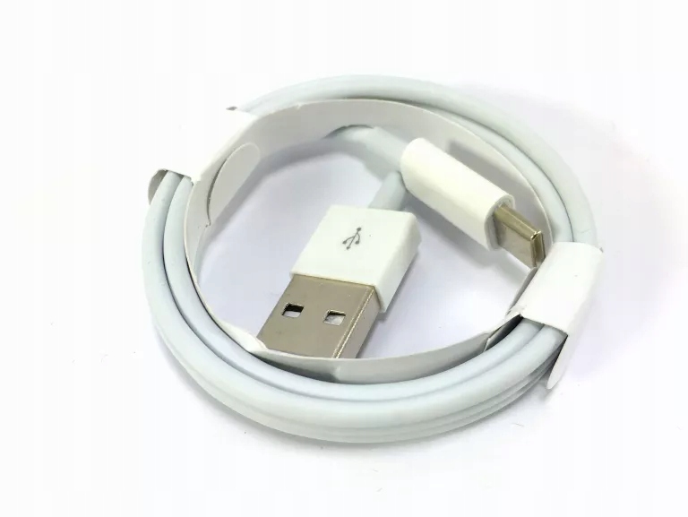 15.KABEL USB / USB C - 1 METR