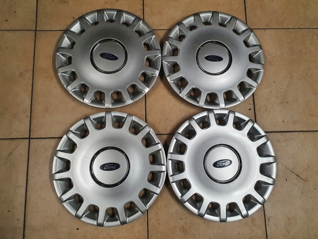 Ford Oval Emblem Ford Oval Tailgate Emblem Badge - Chrome & Blue - Foto 5