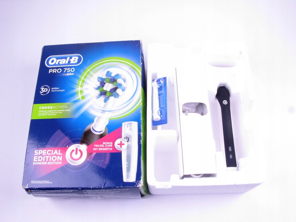 Szczoteczka Oral-B 3D Pro 750 CrossAction