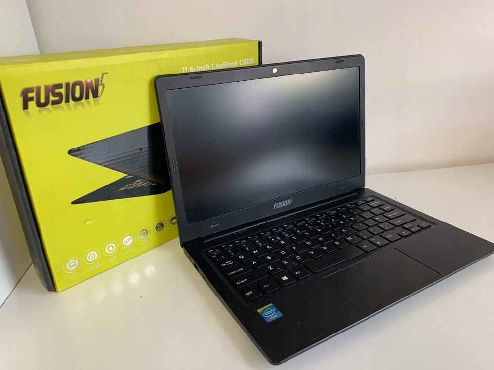 Fusion5 Lapbook C60B ( 766/22)