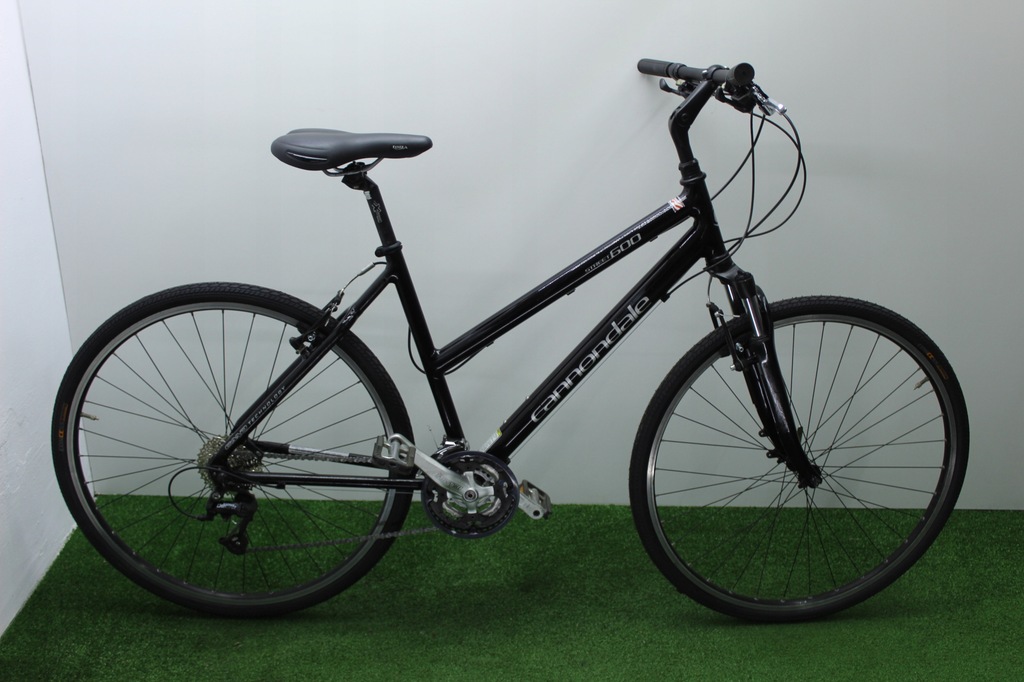 CANNONDALE Street 600 Deore crossowy trekkingowy