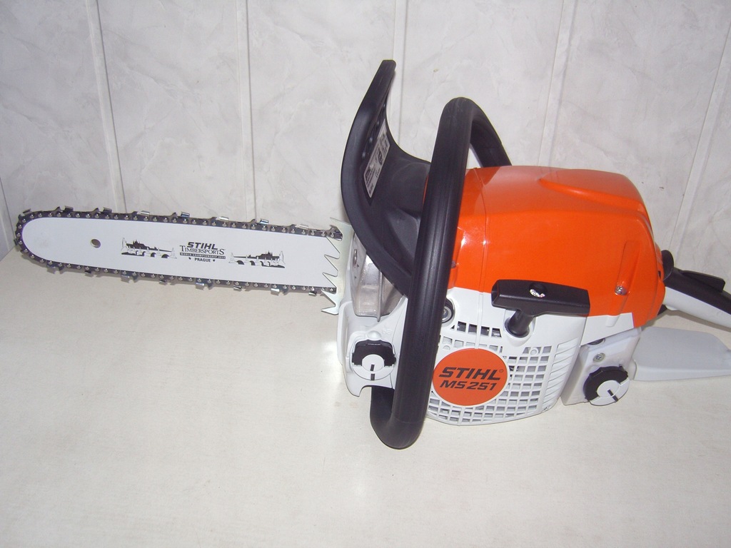 Pilarka spalinowa STIHL MS 251