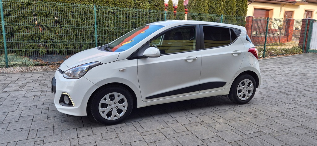 HYUNDAI i10! Super stan!