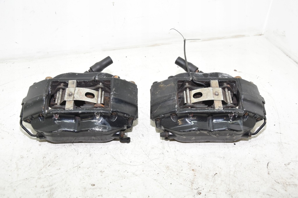 BMW E38 BREMBO ZACISKI PRZÓD 2SZT KLOCKI SWAP - 13812351357 - oficjalne ...