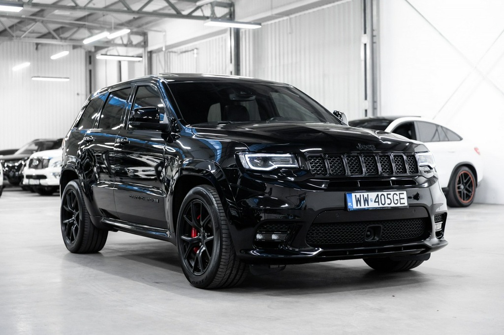 Jeep Grand Cherokee SRT8 6,4 HEMI 468 KM. 44 000km
