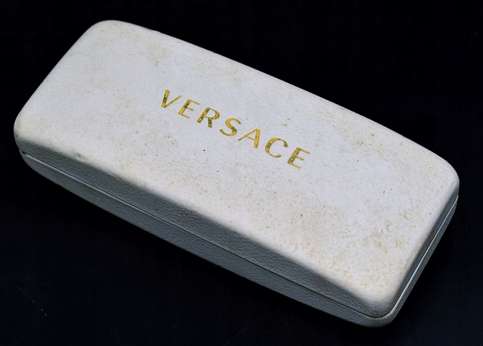 7139-11 ...VERSACE... k#o ETUI NA OKULARY LOGO