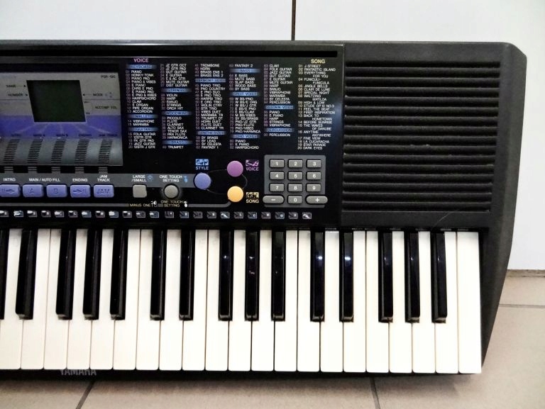 KEYBOARD YAMAHA PSR190 + ZASILACZ 9021423846 oficjalne archiwum