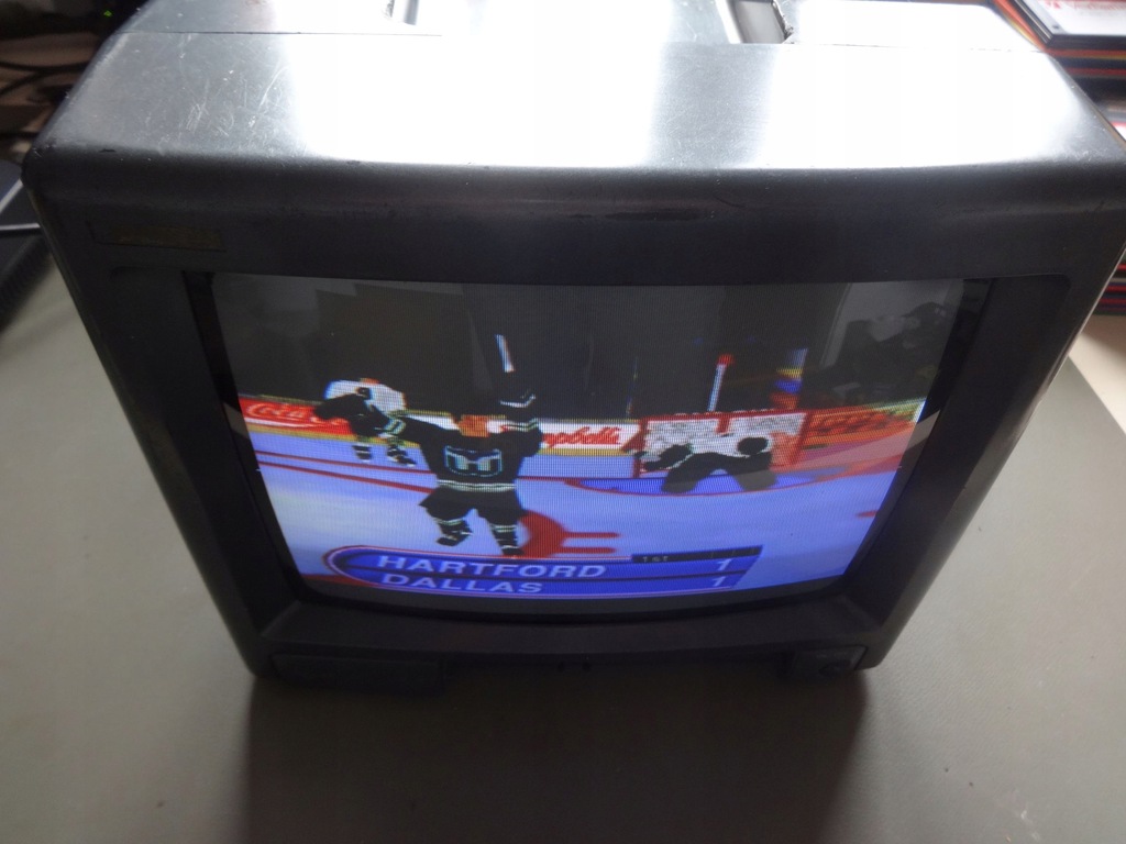 Telewizor Kolorowy CRT SuperTech 10Cali CTV-2610M