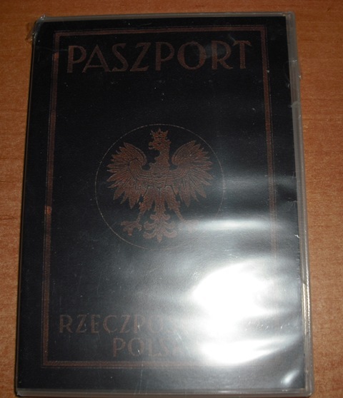 POLSCY HABSBURGOWIE. PASZPORT – DVD - W FOLII