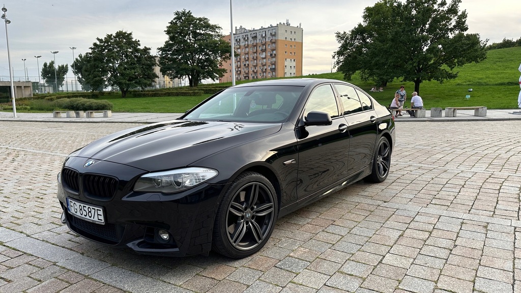 BMW F10 550i X-DRIVE SEDAN BOGATE WYPOSAŻENIE LUB ZAMIANA