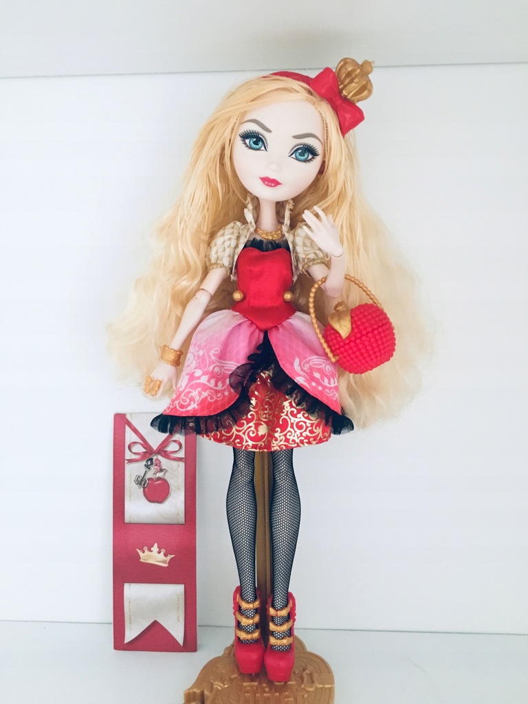 Lalka Ever After High Apple