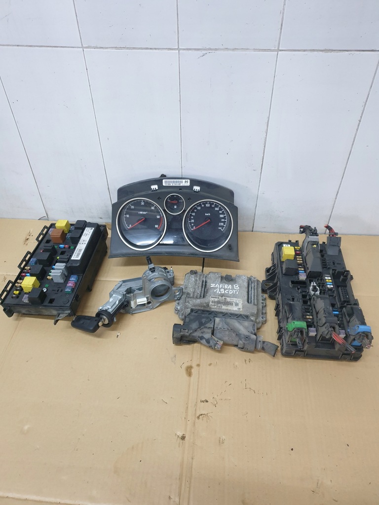 STEROWNIK ZESTAW START ZAFIRA B 1,9CDTI 0281012549 13553871763