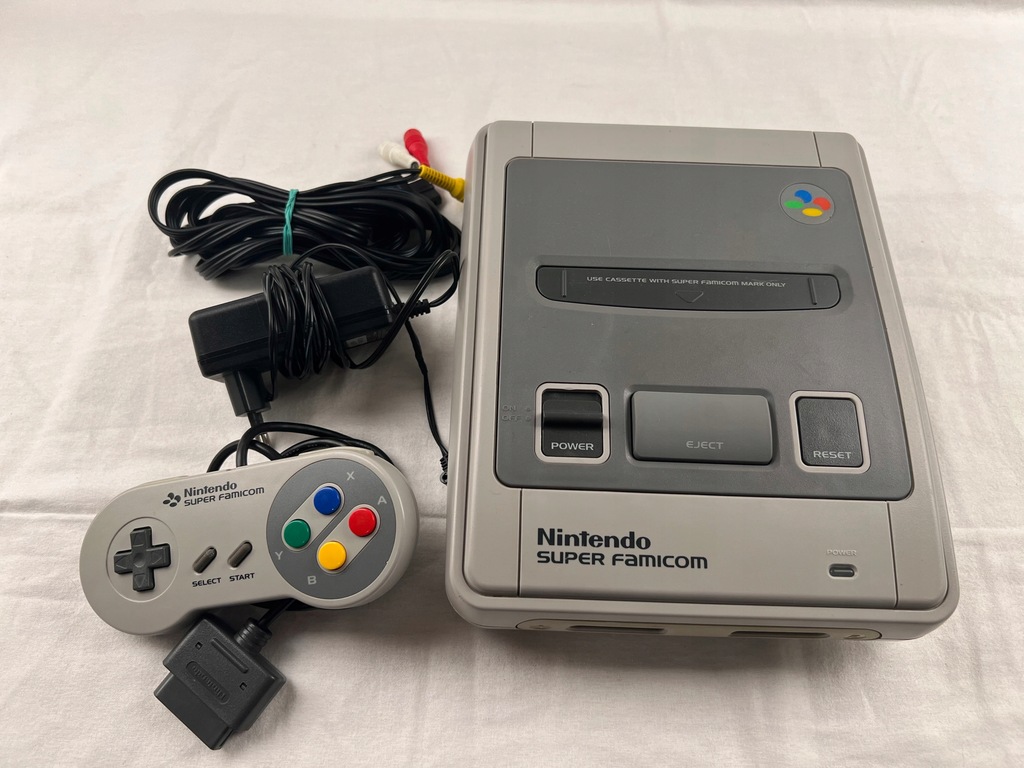 Nintendo Super Famicom / SNES / NTSC-J