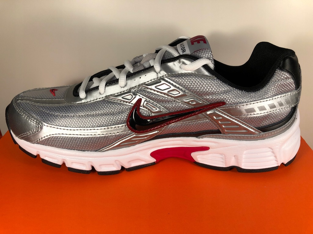 nike initiator 394055 001