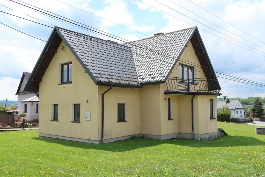 Dom, Uszew, Gnojnik (gm.), Brzeski (pow.), 160 m²