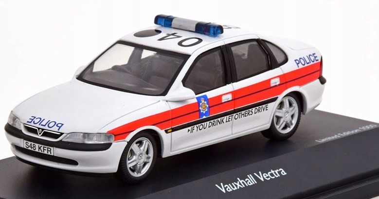 VAUXHALL VECTRA POLICJA POLICE 1997