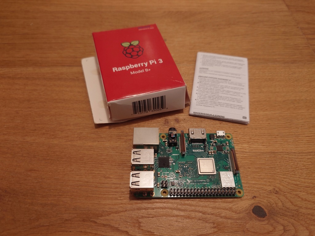 Raspberry Pi 3B+ WiFi 1GB RAM