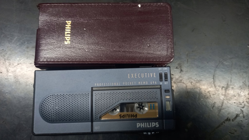 Dyktafon PHILIPS EXECUTIVE MEMO 696 mikro kasetowy. Odtwarzacz audio