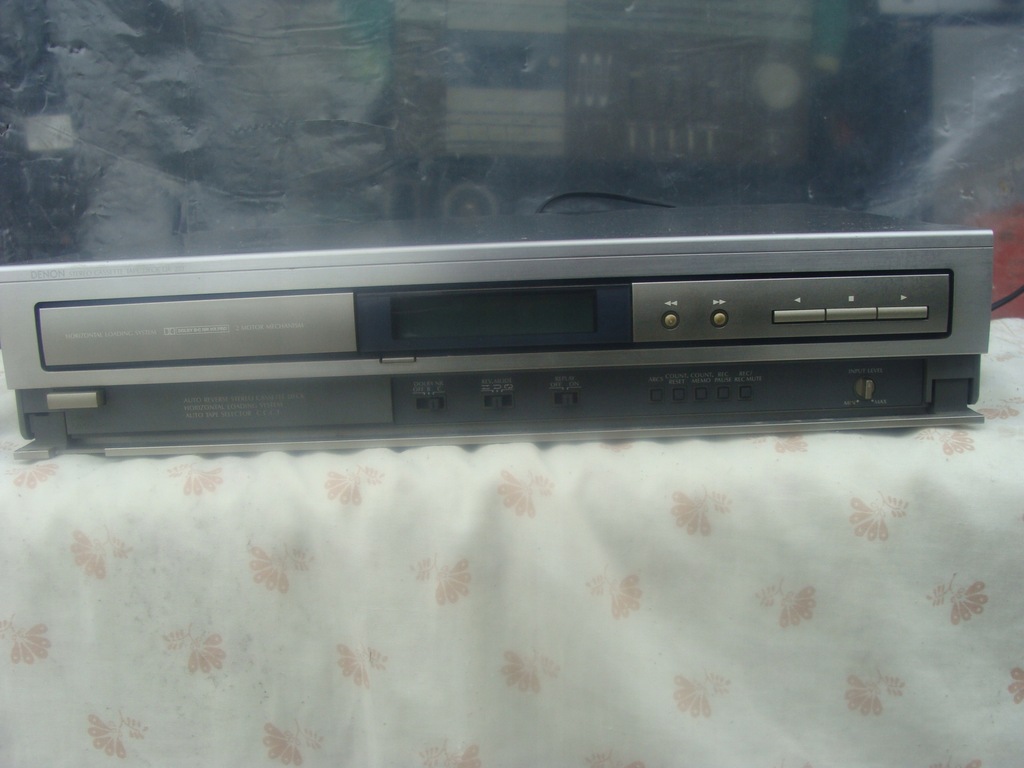 MAGNETOFON DENON MODEL. DR-210