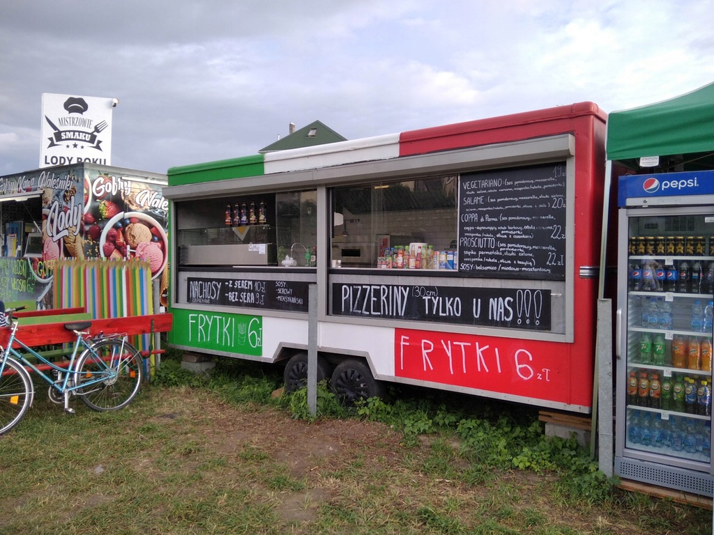 Przyczepa Gastronomiczna Food Truck Gotowy Sanepid