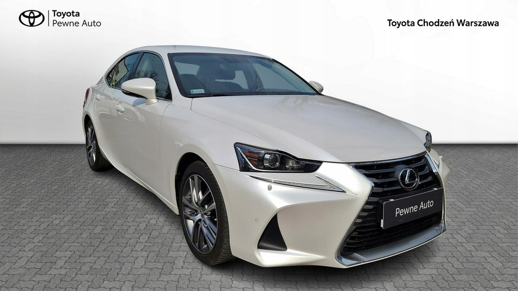 Lexus IS 200T 245KM AT ELEGANCE SENSE