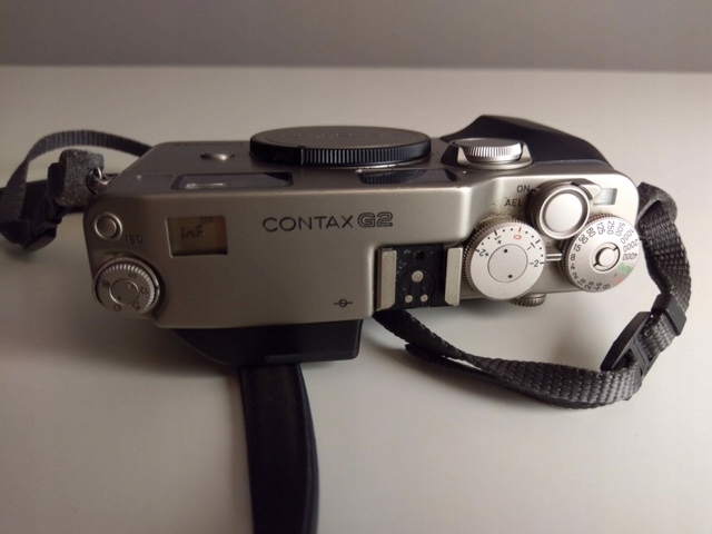 Contax G2 z obiektywem Carl Zeiss Planar 45mm