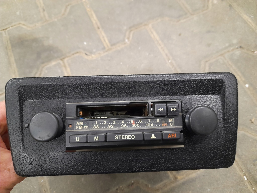 radio samochodowe blaupunkt Essen 21 volvo 240 244