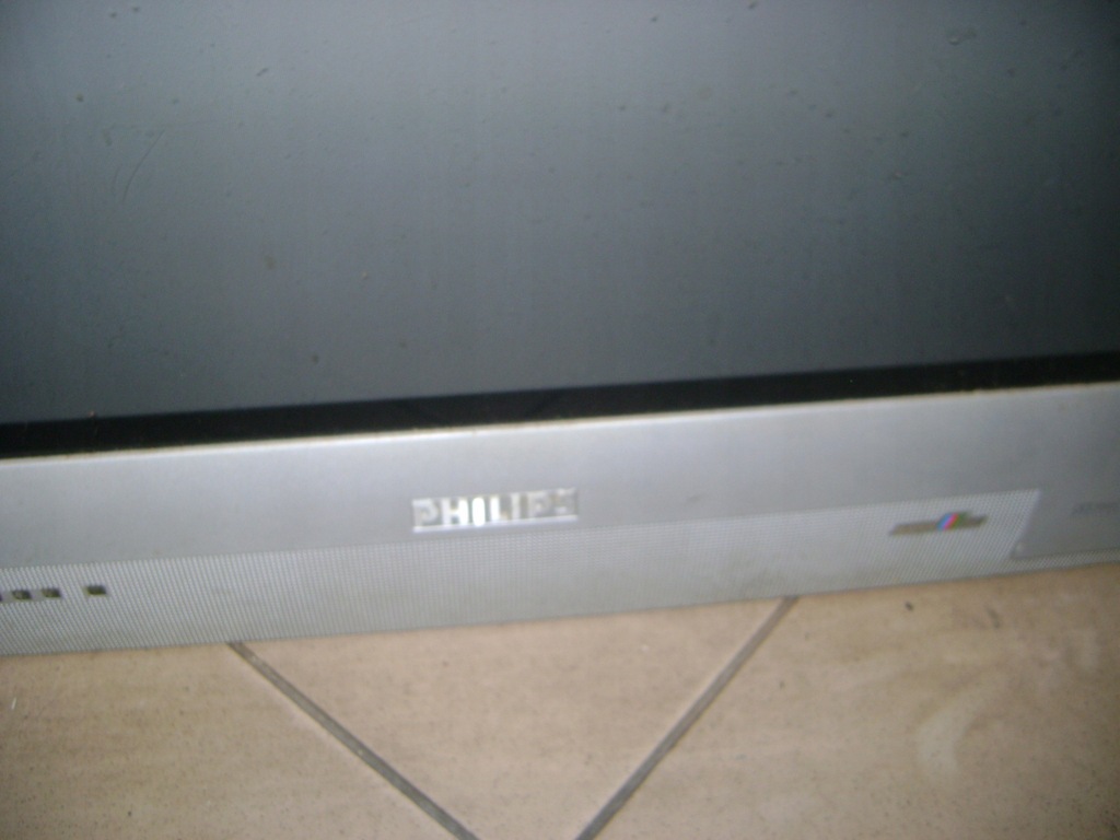 Купить ВЫГОДНО Телевизор Philips 32 дюйма с 2 динамиками: отзывы, фото, характеристики в интерне-магазине Aredi.ru