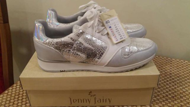 Adidasy/Półbuty biało-srebrne CCC Jenny fairy