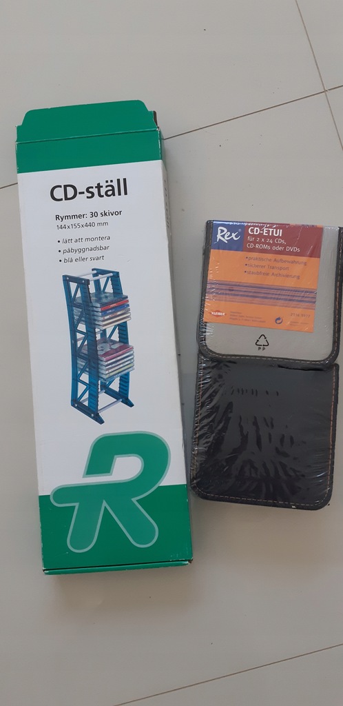 Stojak na CD 30sztuk. Plus Etui dwie sztuki. NOWE