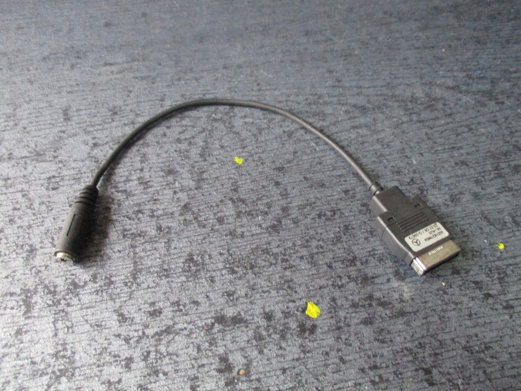 Kabel Adapter Aux Mercedes A0018276604