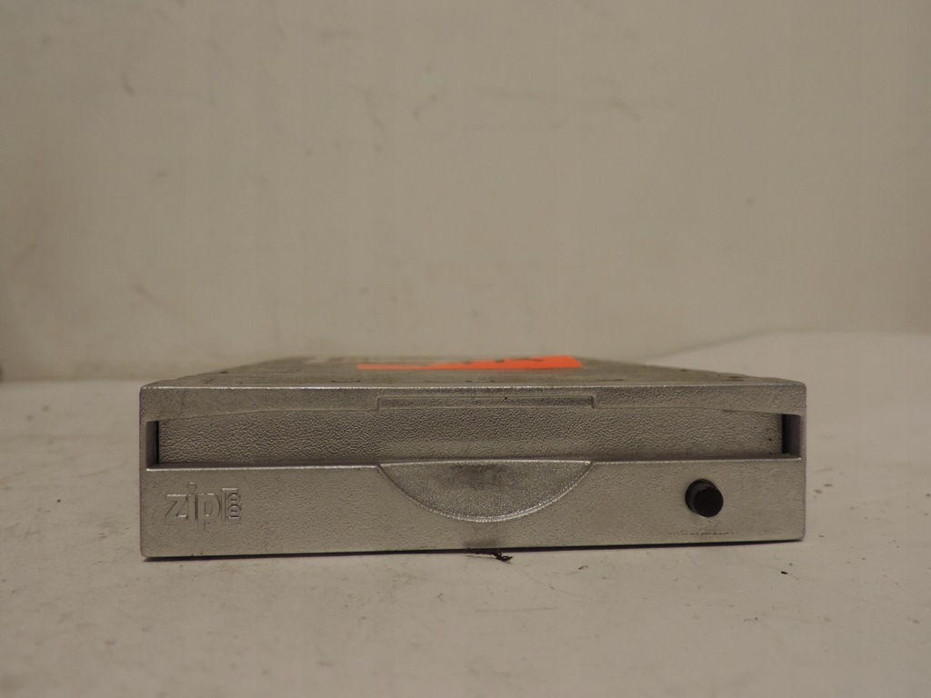 ZIP IOMEGA Z100ATAPI 77/2