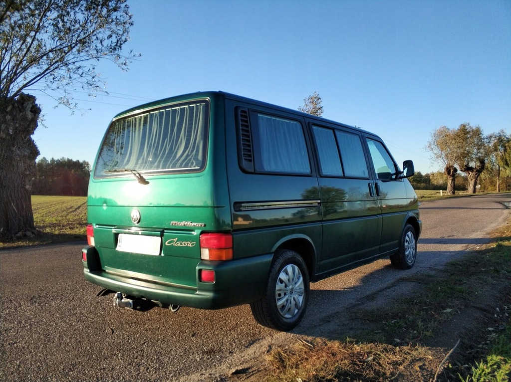 Volkswagen T4 Multivan 2.4D stan b.dobry 7 osób