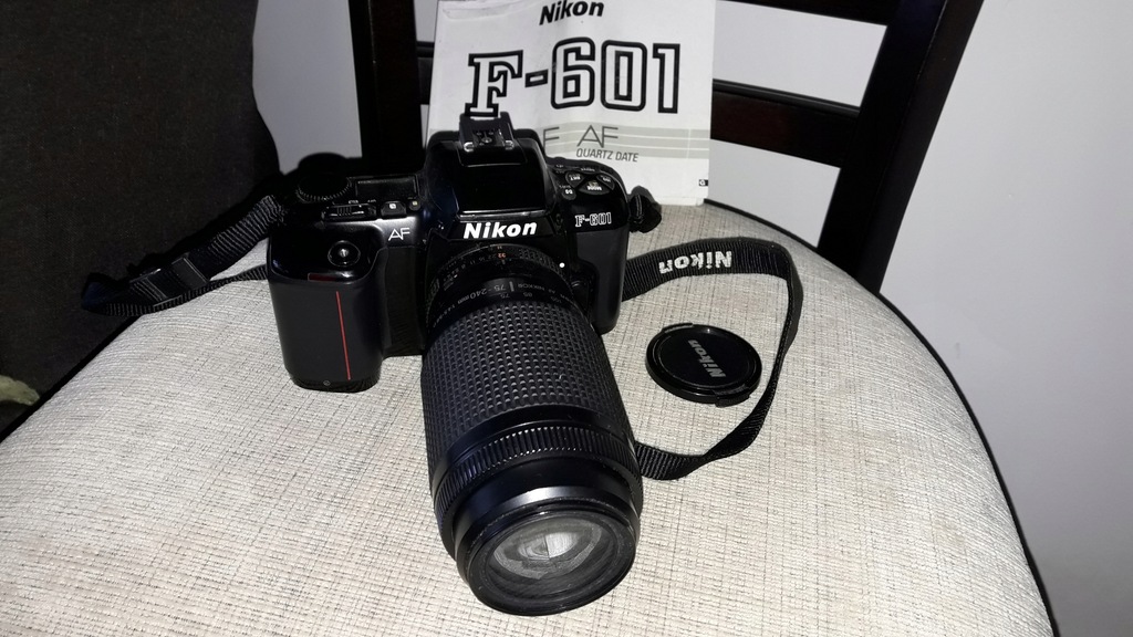 Nikon f-601 +obiektyw nikon 75-240mm 1:4.5-5.6D