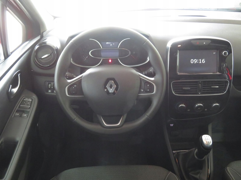 Купить Renault Clio 1.2 16V, польский автосалон, авторизованный сервисный центр.: отзывы, фото, характеристики в интерне-магазине Aredi.ru