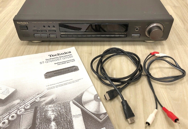 ST-GT550 Technics Stereo Synthesizer Tuner Radio