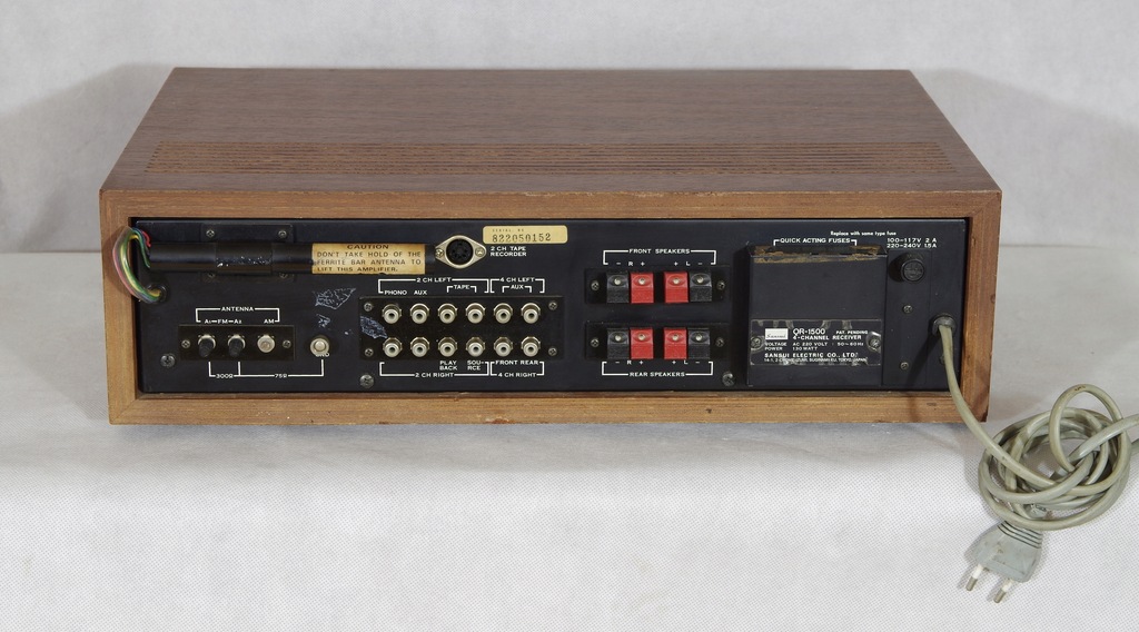 Sansui QR-1500 4チャンネル受信機 アンプ 動作未確認 ジャンク品 Sansui QR-1500 4チャンネル受信機 アンプ 動作未確認 ジャンク