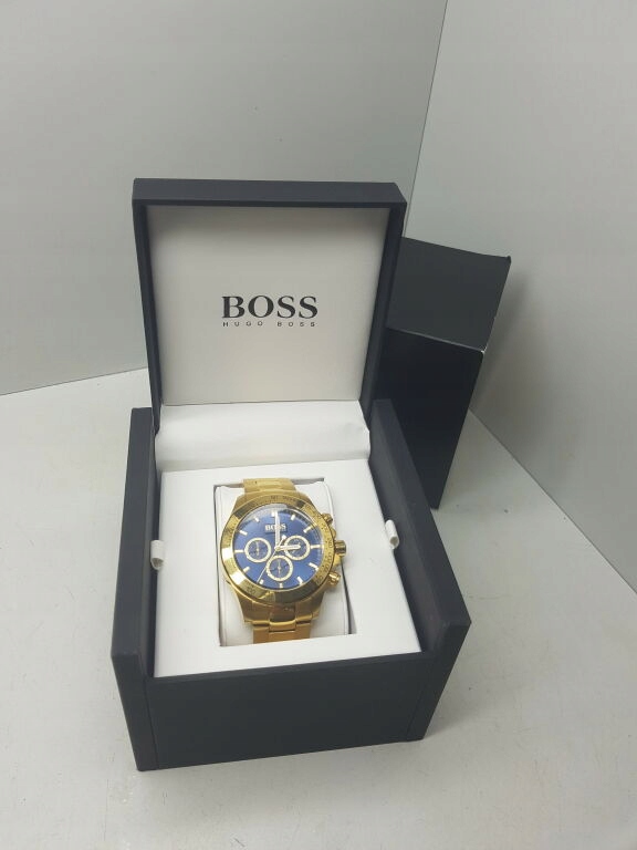 Hugo boss best sale watch hb 213