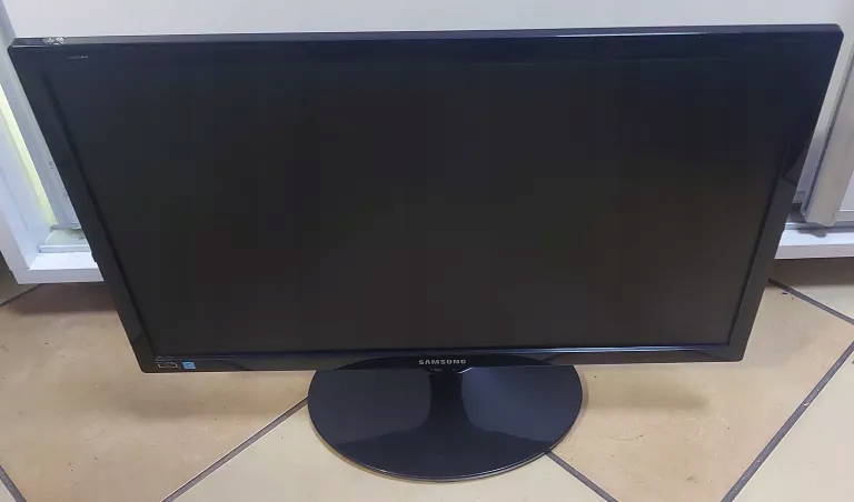 MONITOR SAMSUNG S22B150N - 12525889418 - oficjalne archiwum Allegro