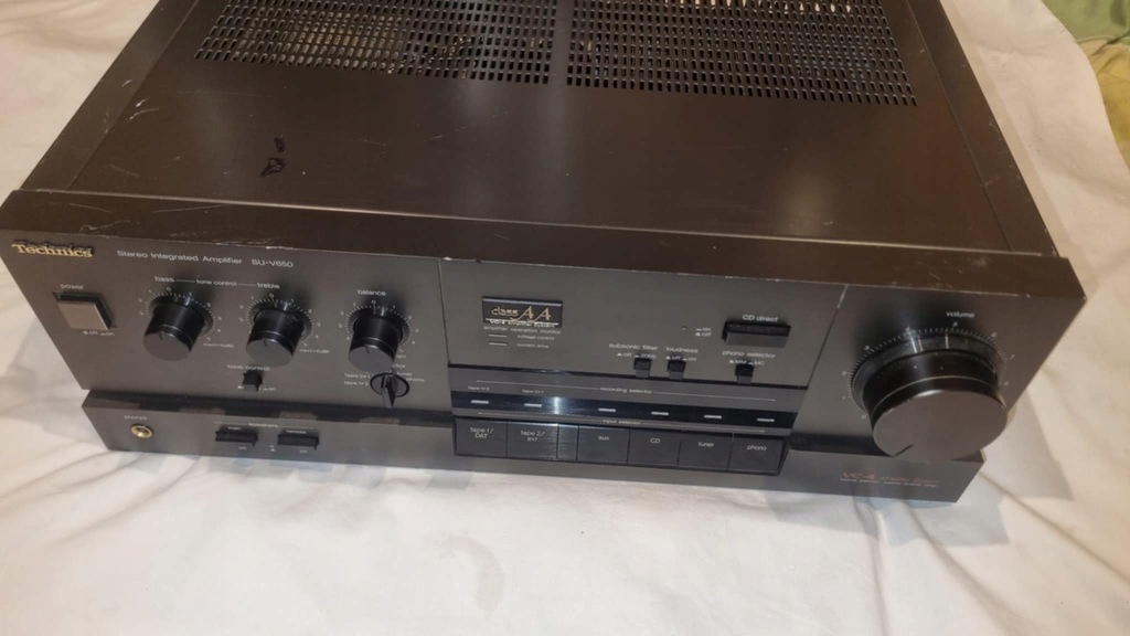 Wzmacniacz TECHNICS SU-V650 Class AA uszkodzony brak dźwięku końcówki włącz
