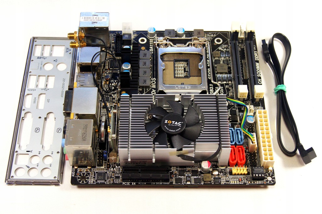 Z68 Itx Zotac Itx ASRock Z68M-ITX/HT LGA 1155 Mini ITX Intel