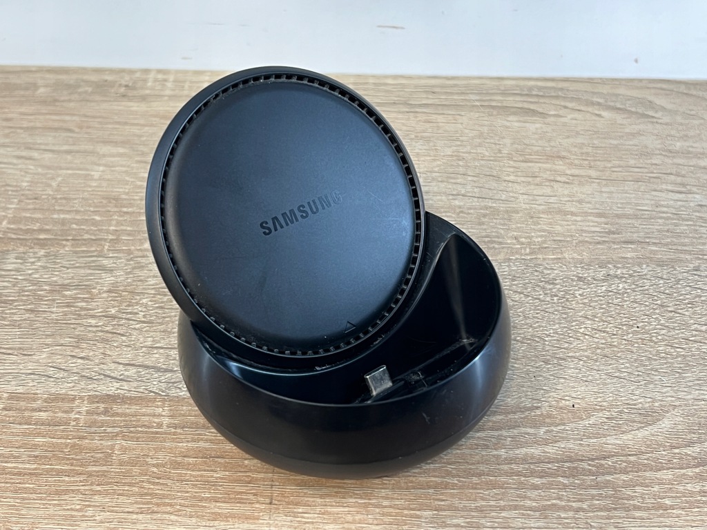 Stacja Samsung DeX (EE-MG950)