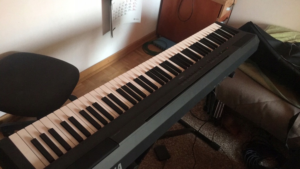 Yamaha p115 b