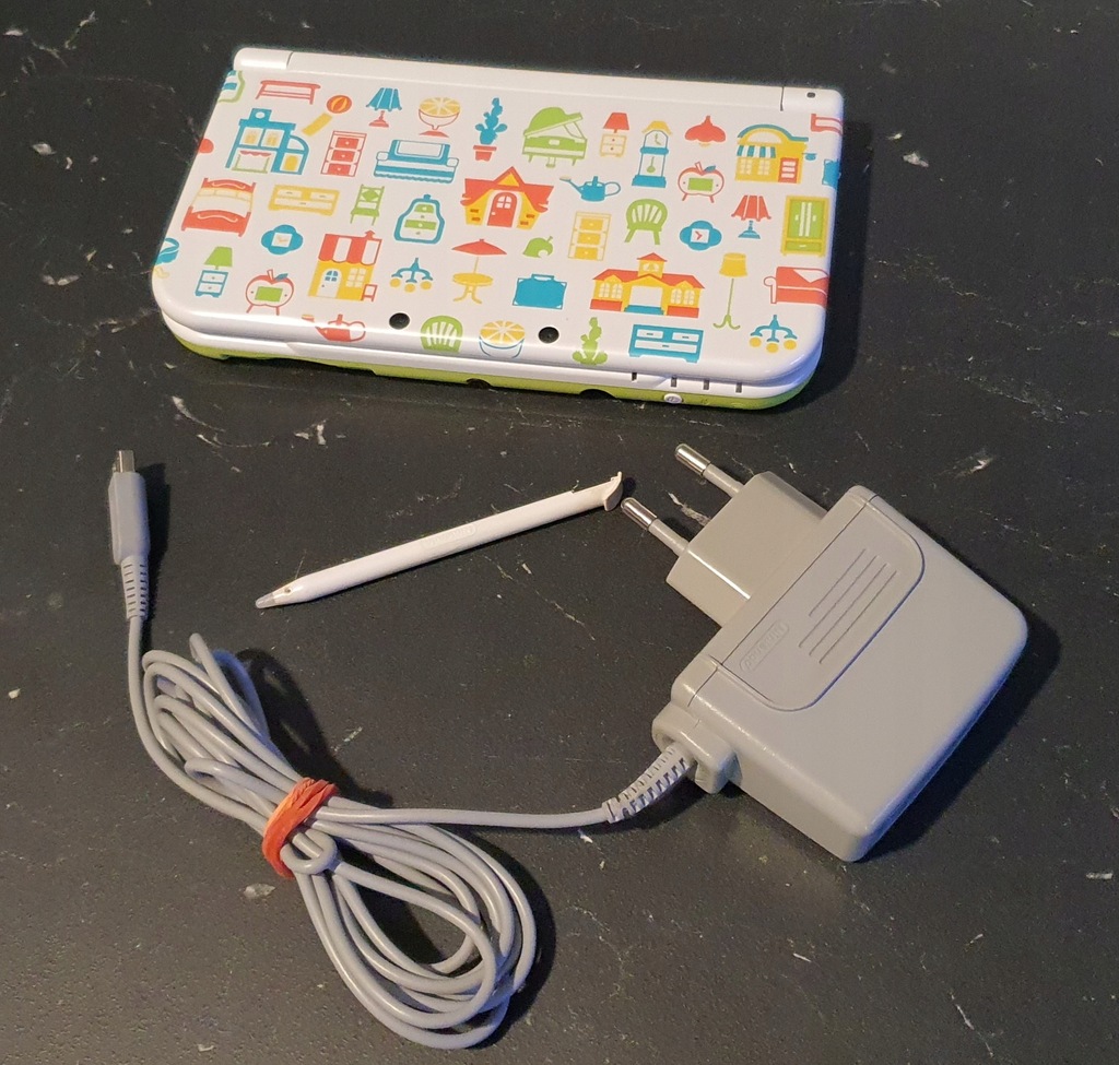 Nintendo New 3DS XL Animal Crossing Edition OKAZJA 12501508681
