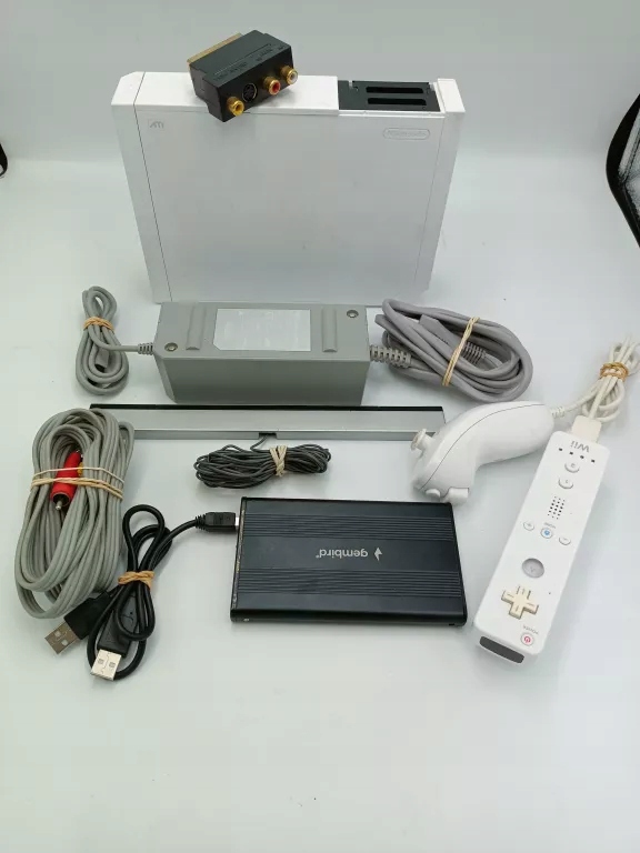 NINTENDO WII RVL-001 DYSK Z GRAMI BRAK OBRAZU